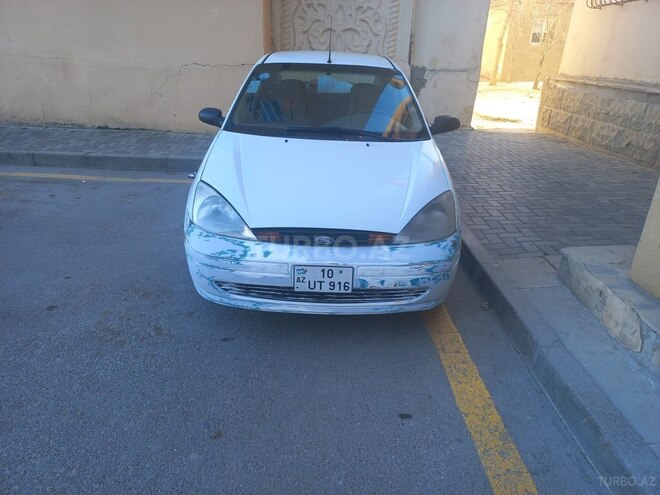 Ford Focus 2000, 250,000 km - 2.0 l - Bakı