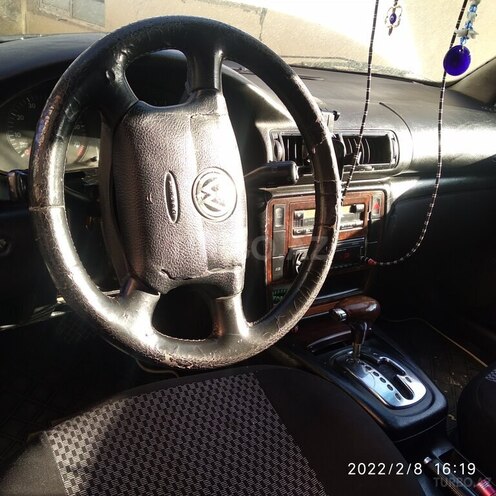Volkswagen Passat 1998, 410,000 km - 2.8 l - Bakı