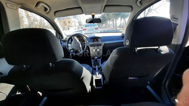 Opel Astra 2006, 255,000 km - 1.3 л - Bakı