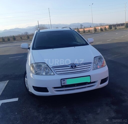 Toyota Corolla 2006, 223,000 km - 1.4 l - Gəncə