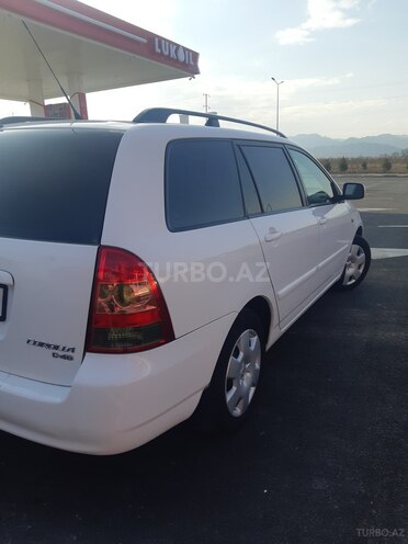 Toyota Corolla 2006, 223,000 km - 1.4 l - Gəncə