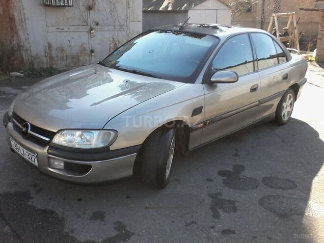 Opel Omega 1997, 235,680 km - 2.0 л - Bakı