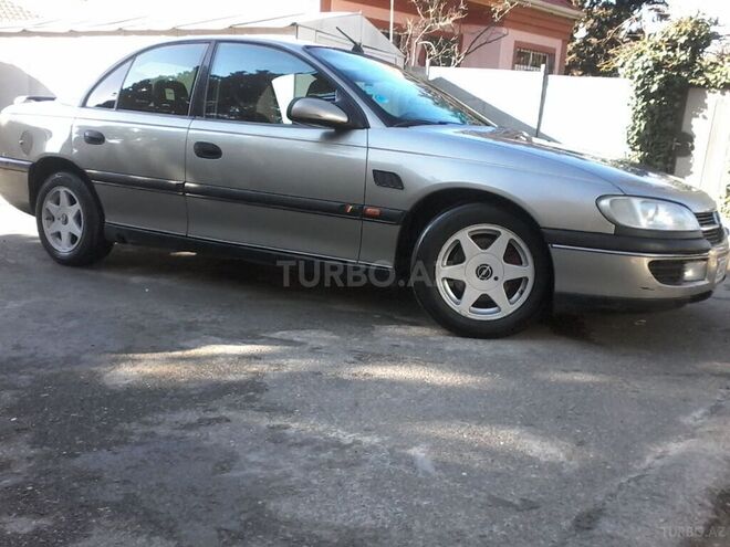 Opel Omega 1997, 235,680 km - 2.0 л - Bakı