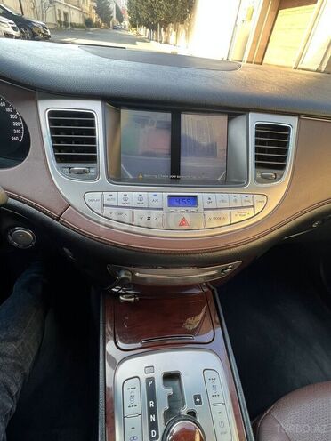 Hyundai Genesis 2009, 270,000 km - 3.8 l - Bakı