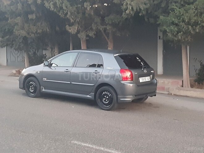 Toyota Corolla 2005, 239,382 km - 1.4 л - Bakı