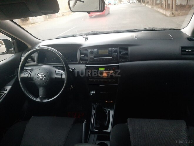 Toyota Corolla 2005, 239,382 km - 1.4 л - Bakı