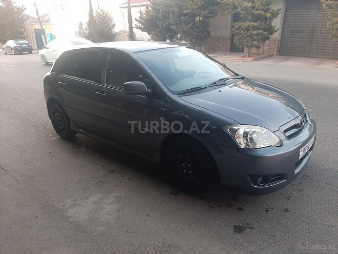 Toyota Corolla 2005, 239,382 km - 1.4 л - Bakı
