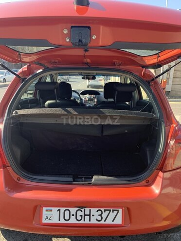Toyota Yaris 2008, 233,000 km - 1.3 l - Bakı