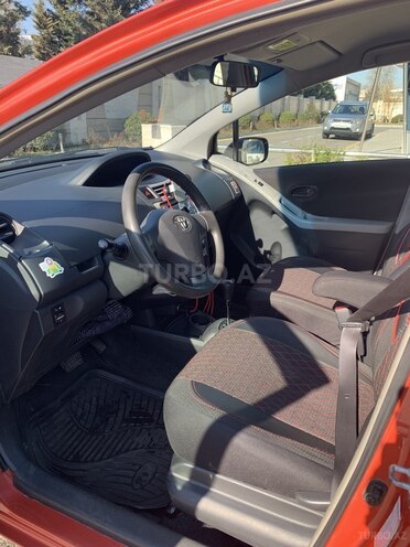 Toyota Yaris 2008, 233,000 km - 1.3 l - Bakı