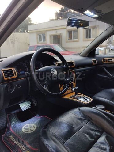 Volkswagen Passat 2004, 355,000 km - 1.8 l - Bakı