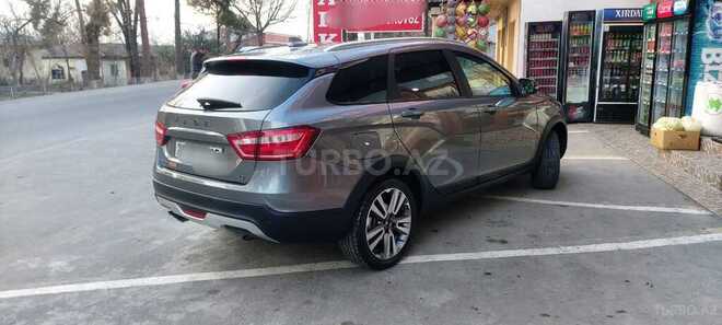 LADA (VAZ) Vesta SW Cross 2019, 60,000 km - 1.8 l - Qax