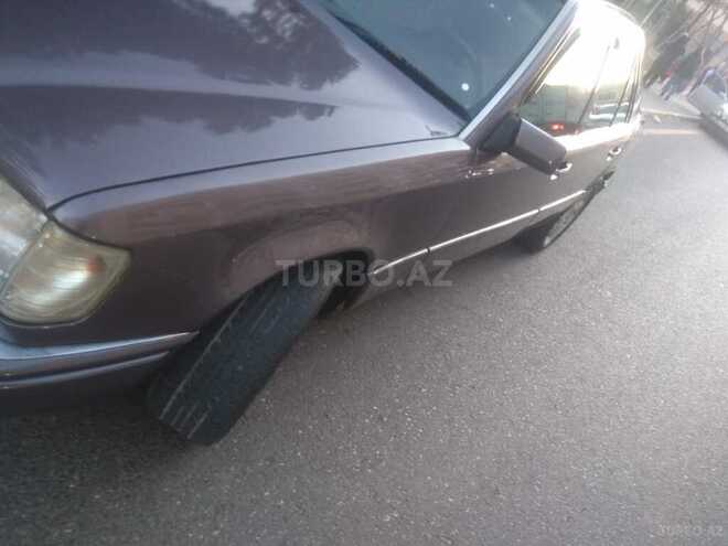 Mercedes E 200 1993, 356,895 km - 2.0 l - Bakı