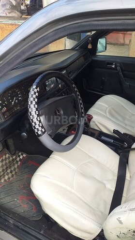 Mercedes 190 1990, 325,605 km - 2.0 l - Masallı