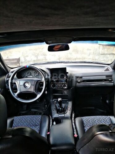 BMW 316 1994, 154,000 km - 1.6 l - Bakı