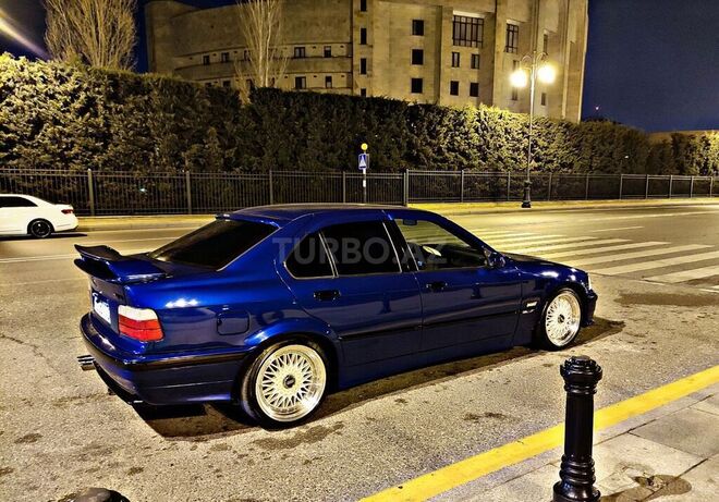 BMW 316 1994, 154,000 km - 1.6 l - Bakı