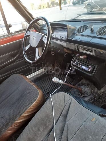 LADA (VAZ) 21011 1985, 250,000 km - 1.5 l - Sabirabad