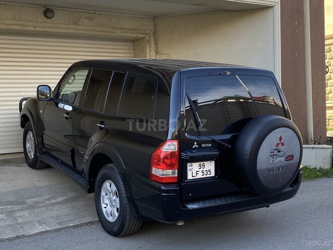 Mitsubishi Pajero 2005, 200,000 km - 3.0 l - Bakı