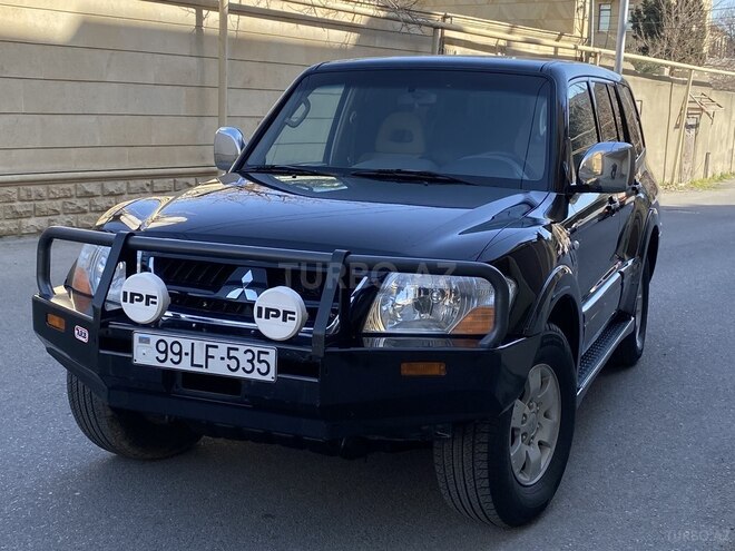 Mitsubishi Pajero 2005, 200,000 km - 3.0 l - Bakı