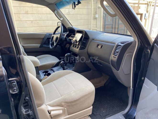 Mitsubishi Pajero 2005, 200,000 km - 3.0 l - Bakı