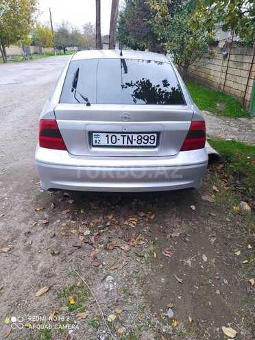 Opel Vectra 1999, 345,170 km - 1.8 л - Qusar