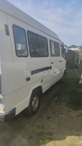 Mercedes 208 D 1994, 485,000 km - 2.3 l - Bakı
