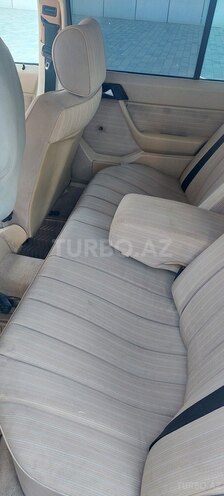 Mercedes E 300 1989, 378,528 km - 3.0 l - Sumqayıt