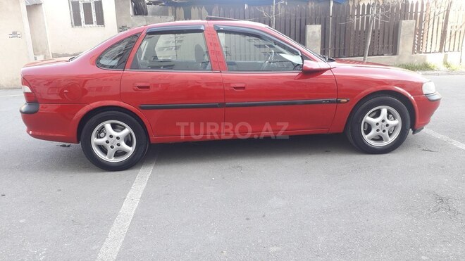 Opel Vectra 1998, 152,000 km - 2.0 l - Sumqayıt