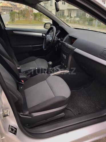 Opel Astra 2006, 170,000 km - 1.3 л - Bakı