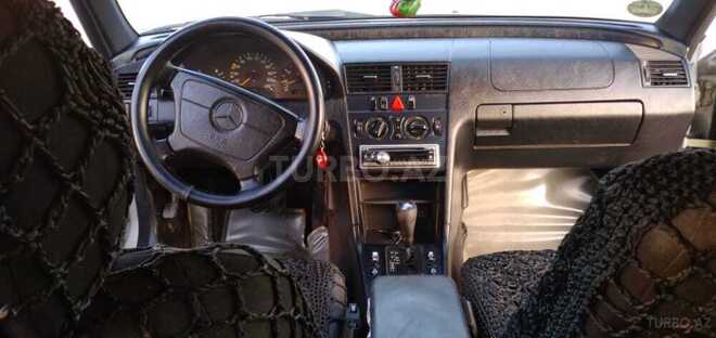 Mercedes C 220 2000, 284,713 km - 2.2 l - Sabirabad