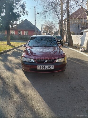Opel Vectra 1997, 452,542 km - 1.6 l - Qax