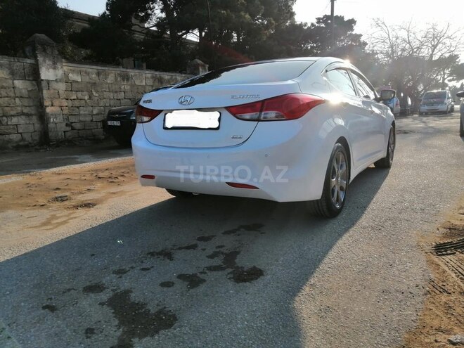 Hyundai Elantra 2013, 203,400 km - 1.8 l - Bakı