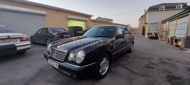 Mercedes E 240 1998, 463,699 km - 2.4 л - Bakı