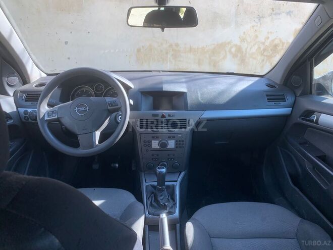 Opel Astra 2006, 250,000 km - 1.3 l - Bakı