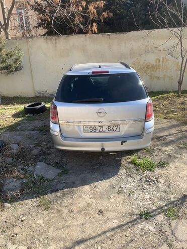 Opel Astra 2006, 250,000 km - 1.3 l - Bakı