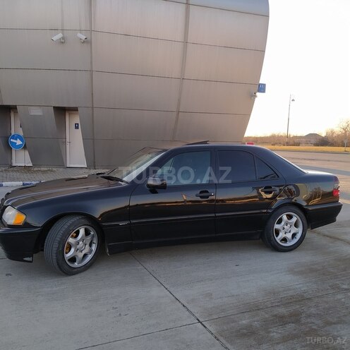 Mercedes C 230 1999, 257,000 km - 2.3 l - Bakı