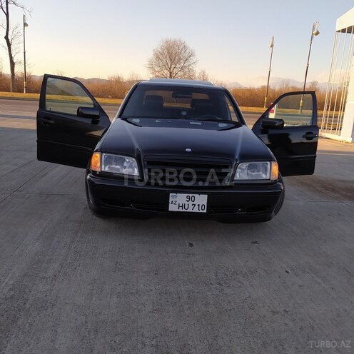 Mercedes C 230 1999, 257,000 km - 2.3 l - Bakı