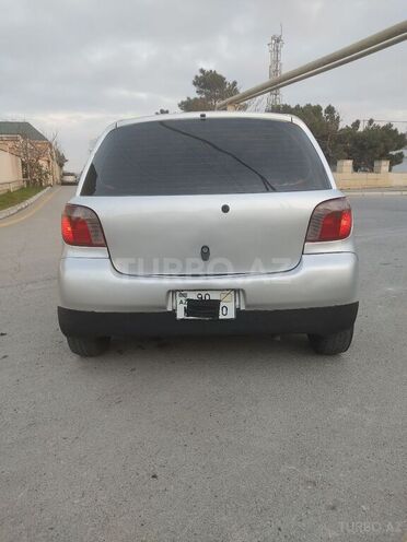 Toyota Vitz 1999, 299,999 km - 1.0 l - Bakı