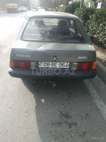 Volvo  1979, 300,000 km - 1.6 l - Bakı