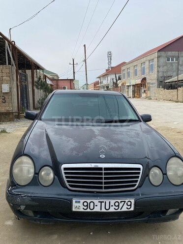 Mercedes E 240 2000, 200,000 km - 2.4 l - Bakı
