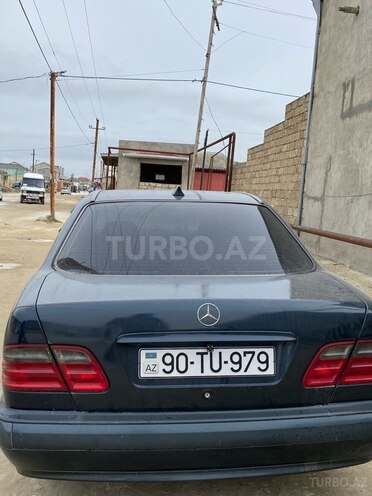 Mercedes E 240 2000, 200,000 km - 2.4 l - Bakı
