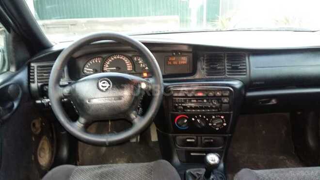 Opel Vectra 1998, 208,532 km - 2.0 l - Zaqatala