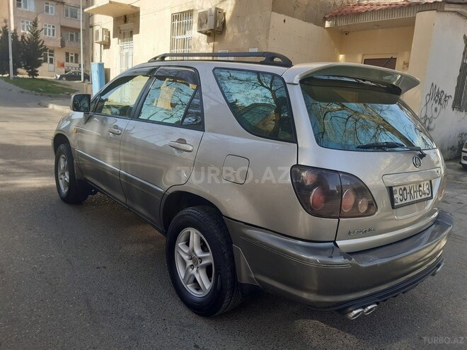 Toyota Harrier 2001, 198,000 km - 2.2 л - Bakı