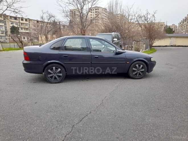 Opel Vectra 1997, 145,551 km - 1.8 l - Bakı
