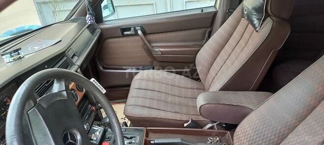 Mercedes 190 1991, 250,000 km - 2.6 l - Bakı