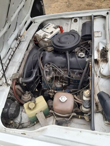 LADA (VAZ) 2107 2003, 250,000 km - 1.6 л - Bakı