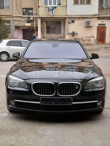 BMW 750 2009, 179,000 km - 4.4 л - Bakı