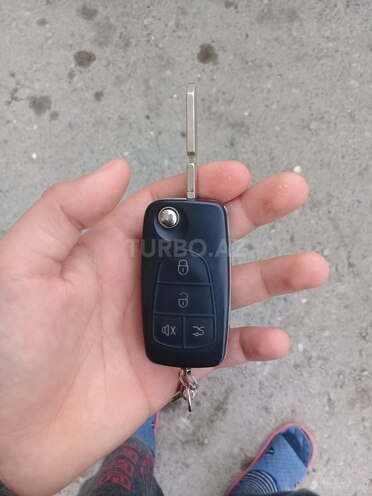 Mercedes E 200 1990, 450,000 km - 2.0 l - Yevlax