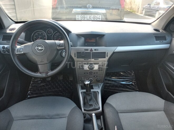 Opel Astra 2006, 250,477 km - 1.3 l - Bakı