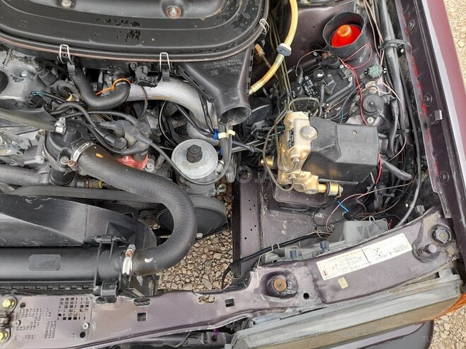 Mercedes 190 1992, 228,000 km - 2.0 l - Qazax