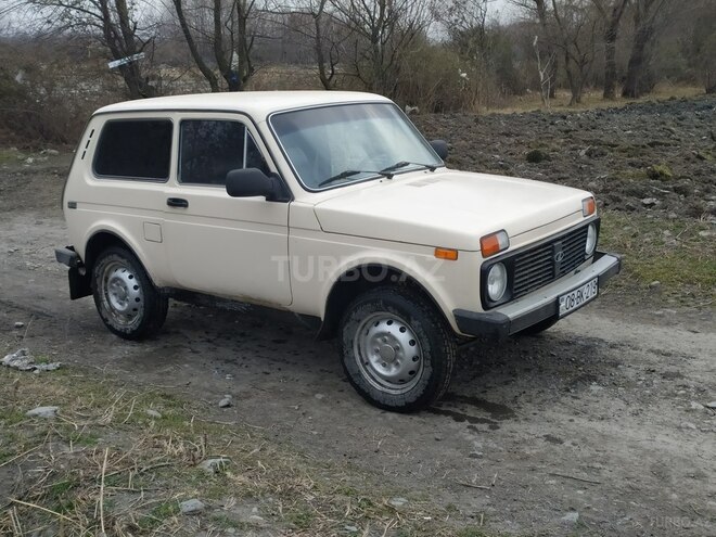 LADA (VAZ) Niva 1992, 193,000 km - 1.6 л - Zaqatala